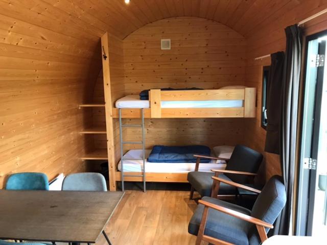 Tiny House De Wood Lodge Отмарсум Екстериор снимка